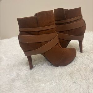 Elegant Brown Heeled Boots